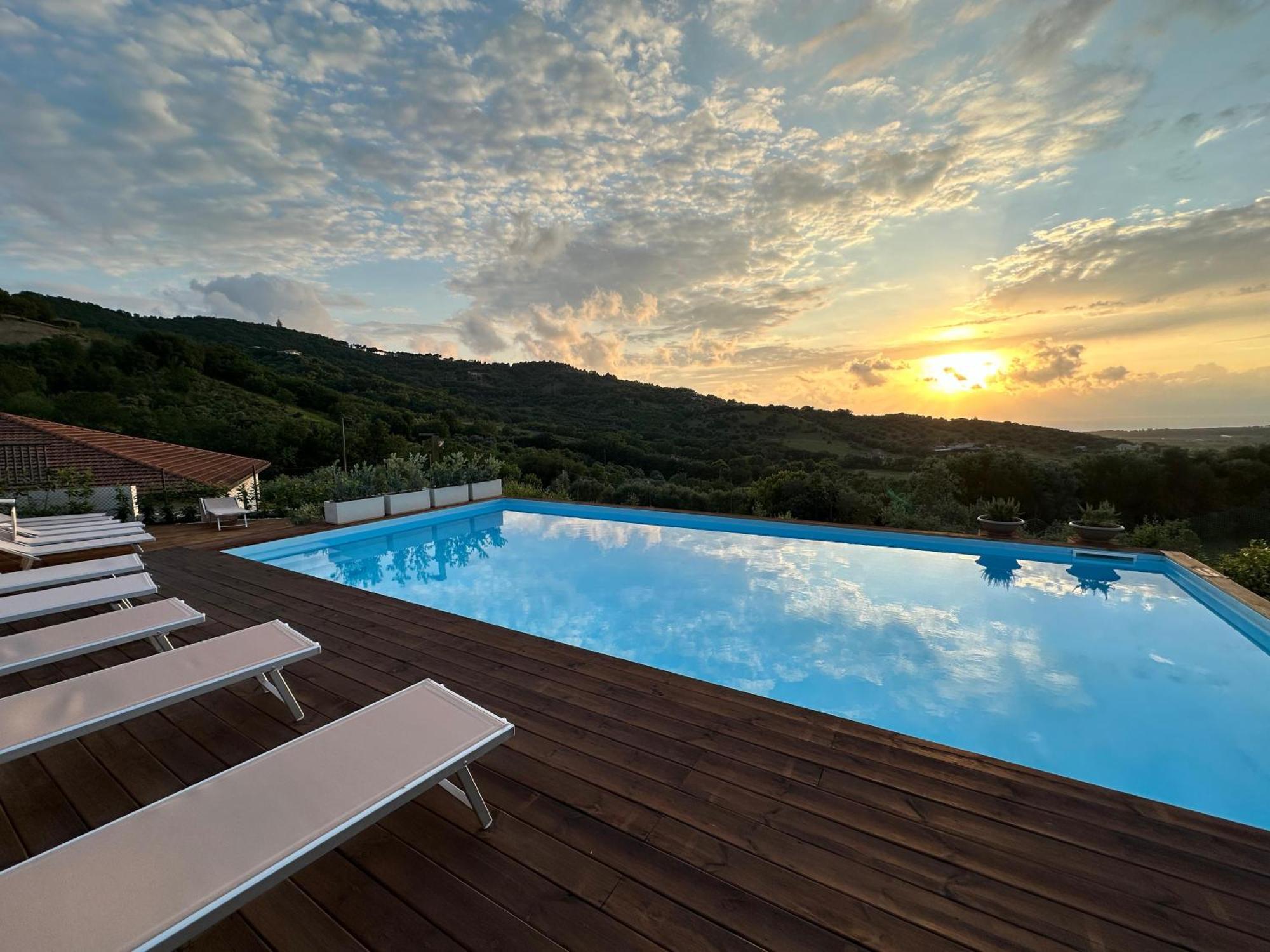 Il Poggio Del Cilento Country House Agropoli Exterior photo